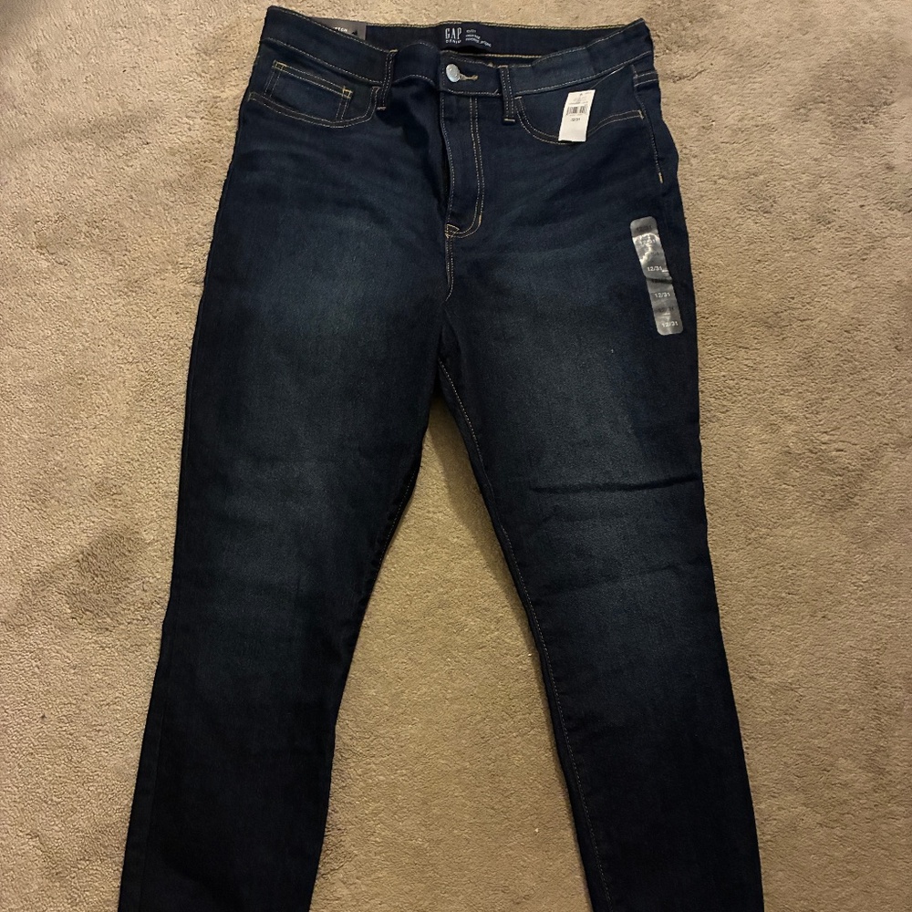 Gap high rise favorite jegging